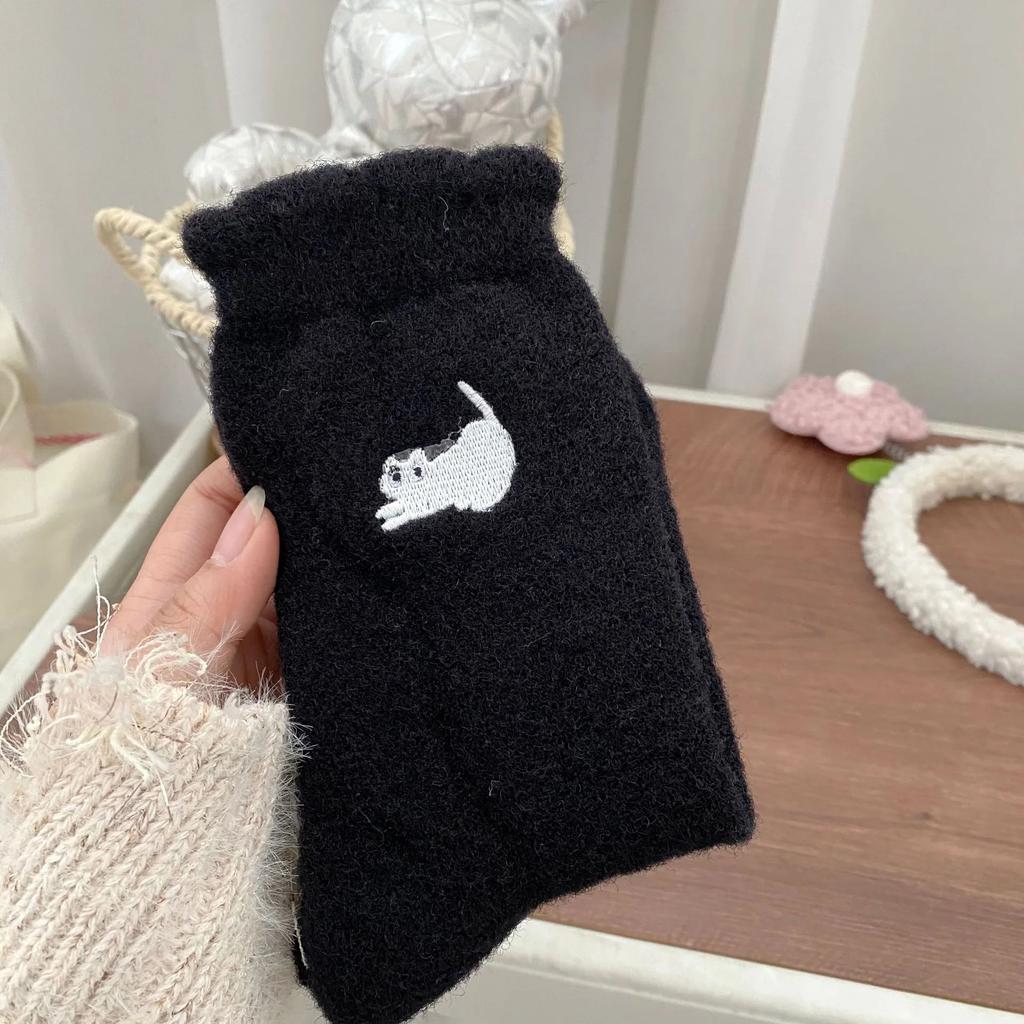 Cartoon Cute Cow Mink Velvet Socks Women Winter Soft Stocking Medium Tube Sock Cute Cloud Plush Cartoon Mink Plush Socks Indoor
