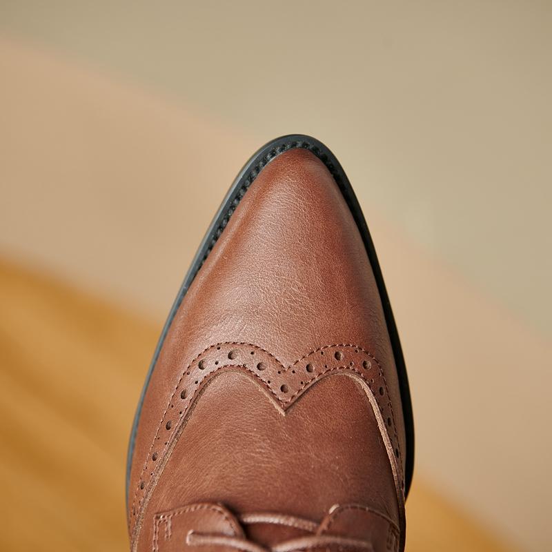 Fashion 2025 Women's European and American New Spring and Autumn Pointed Leather Lace up Middle Heel Retro Blake Lefu Single Shoes