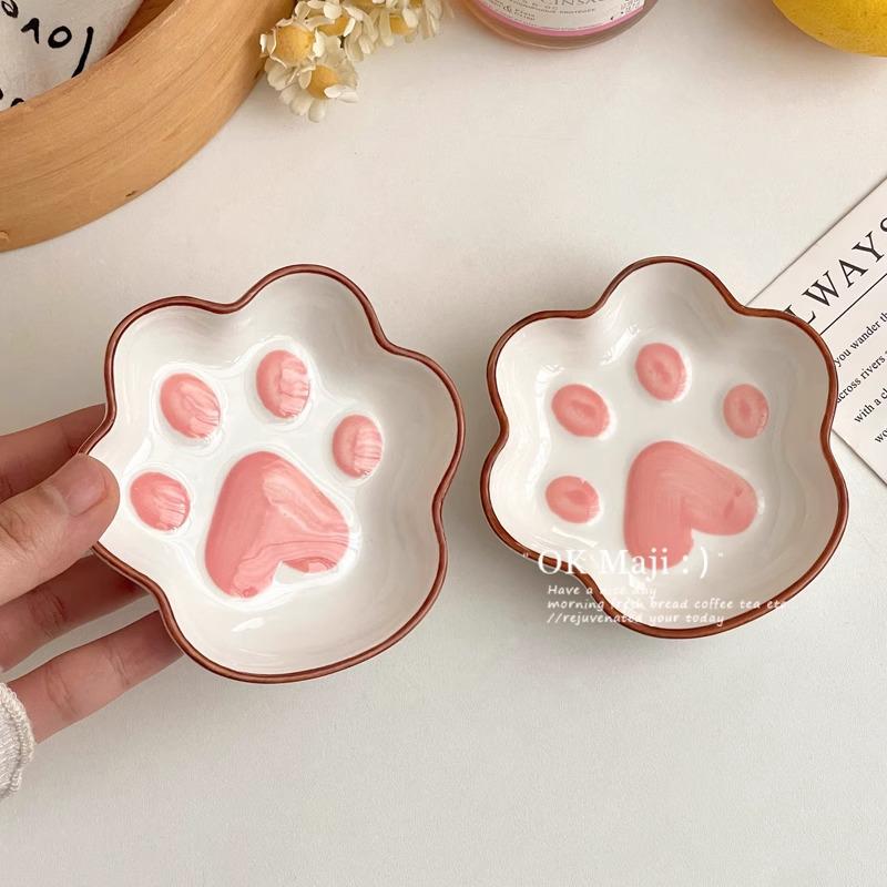 Stylish Ceramic Kitten Dipping Dish: Cute, High-Value Condiment Bowl