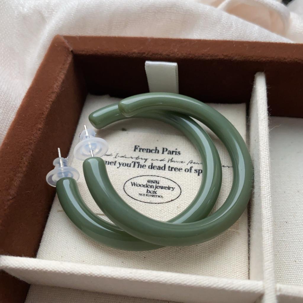 Medieval Hong Kong Style Fashion Daily Earrings Retro Niche Design Sense Niche Oval Niche French Design Earrings