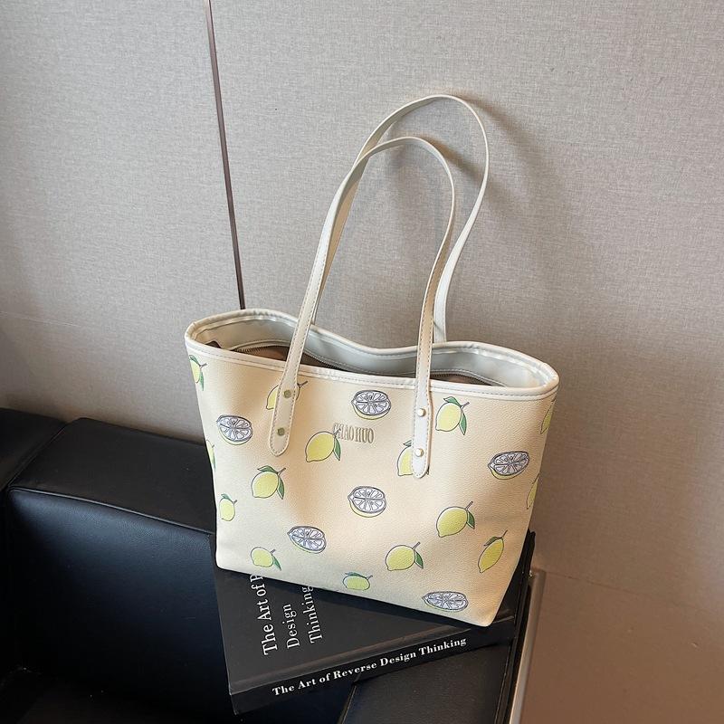 Large Capacity Senior Sense of Modeling Soft and Durable Fashion Exquisite Novel Light Luxury Commuting Slanting Cross Shoulder Handbag Mother Bag