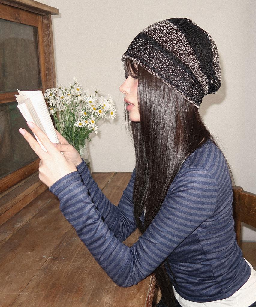 Killiman Stripe Sparkle Beanie -Black Beige