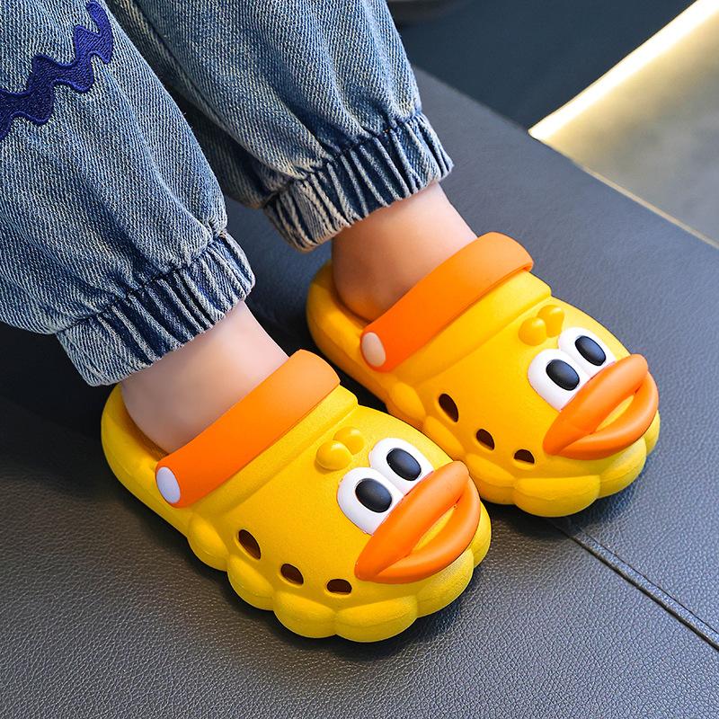 Children's Slippers Boys' Clogs Summer New Yellow Duck Boys' Baby Bathroom Non-Slip Indoor Wear