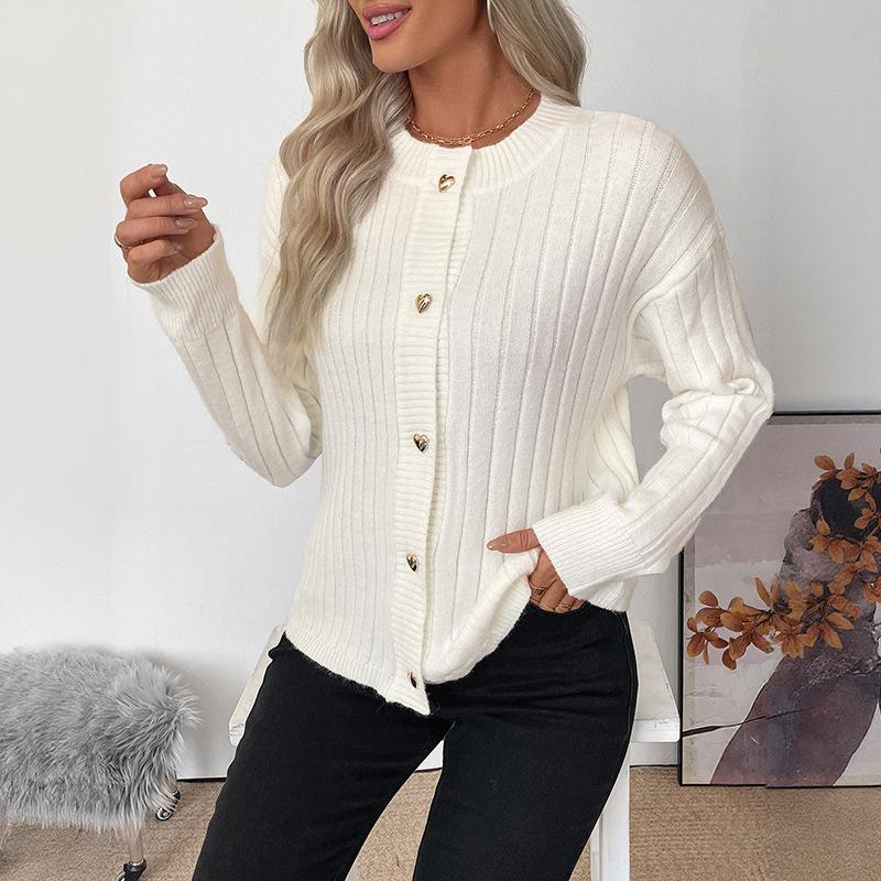 A New Autumn and Winter Simple and Sweet Style Loose Metal Heart-shaped Button Solid-color Sweater Coat Cardigan