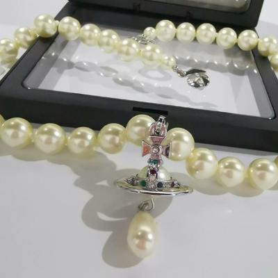 Colar de Pérolas Lágrima de Imperatriz Viúva com Pingente de Disco Voador 3D