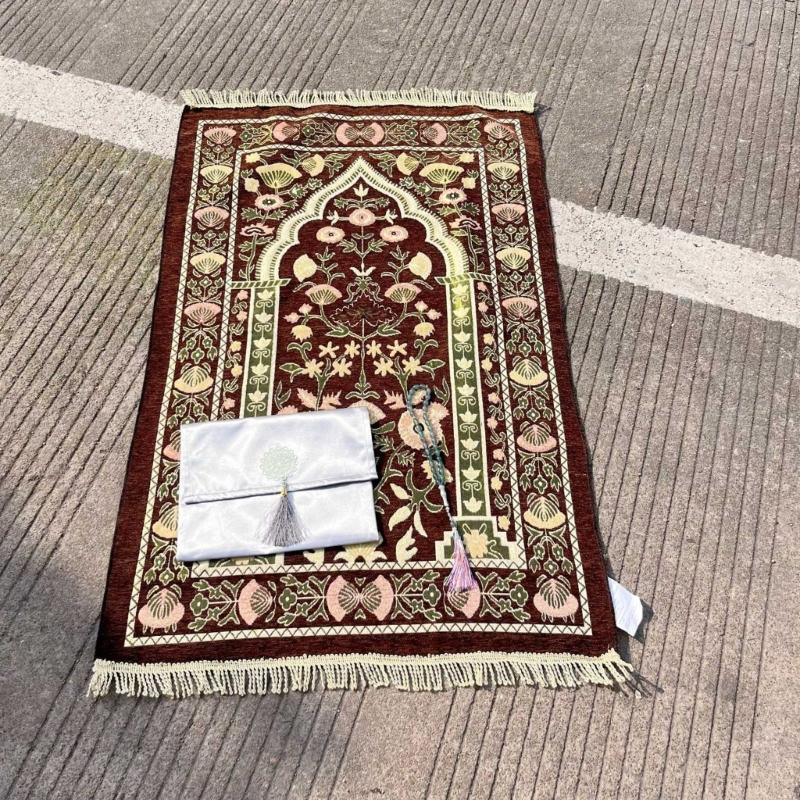 Elegant Prayer Carpet Praying Mat Pack With Beads 3PCS For Men Women Great Gift For Religious Holiday