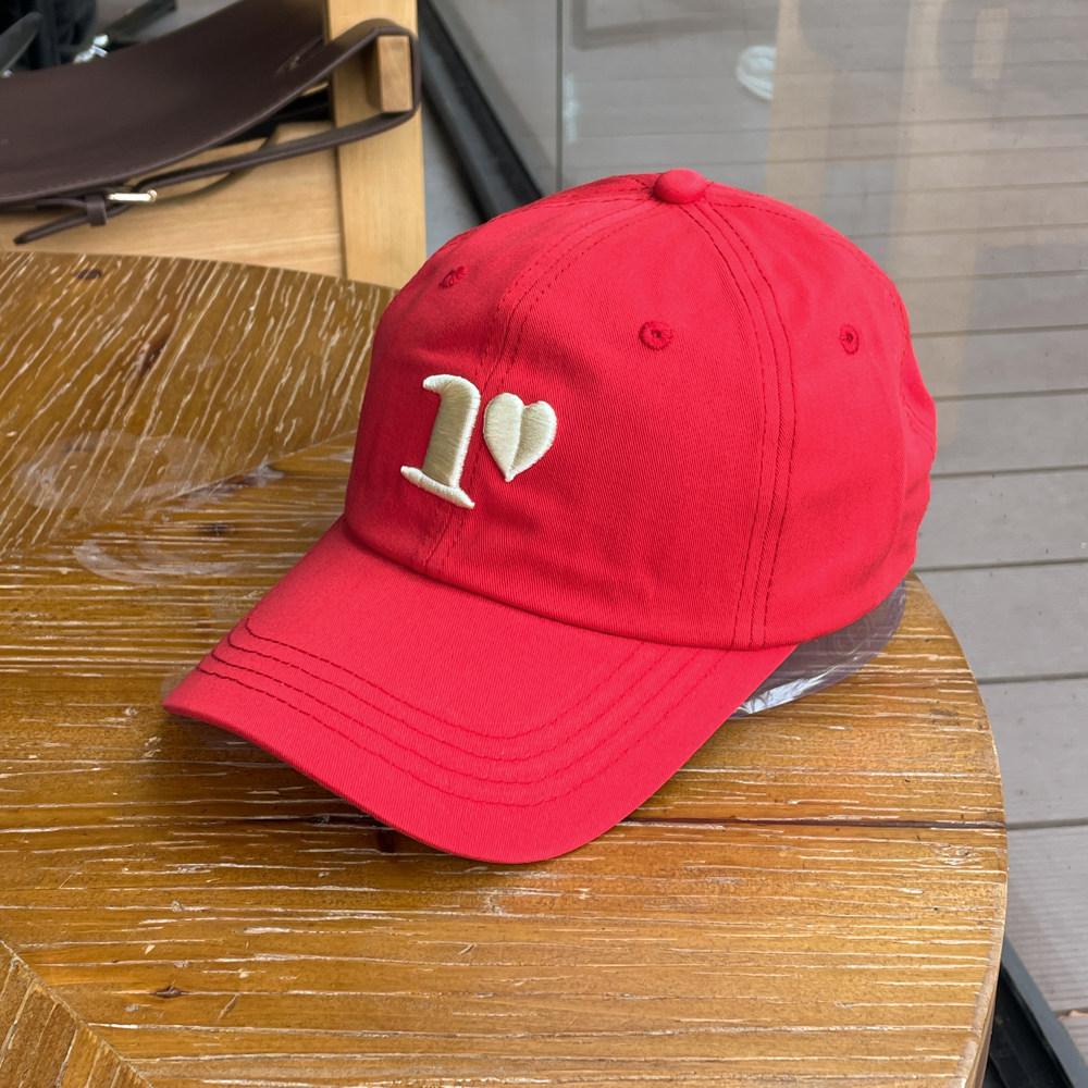 Three-dimensional Love Embroidery Contrasting Color Baseball Caps for Men and Women, Spring and Summer Wide-brimmed Peaked Caps, Face-showing Small Su
