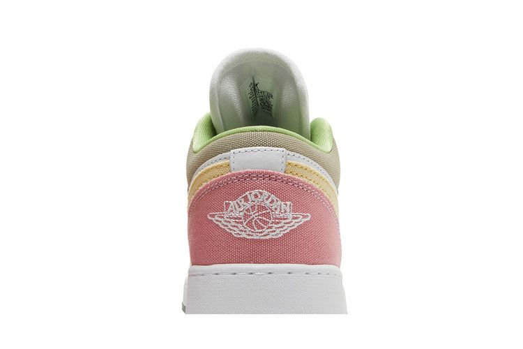 Air Jordan 1 Low SE GS 'Pastel Grind'
