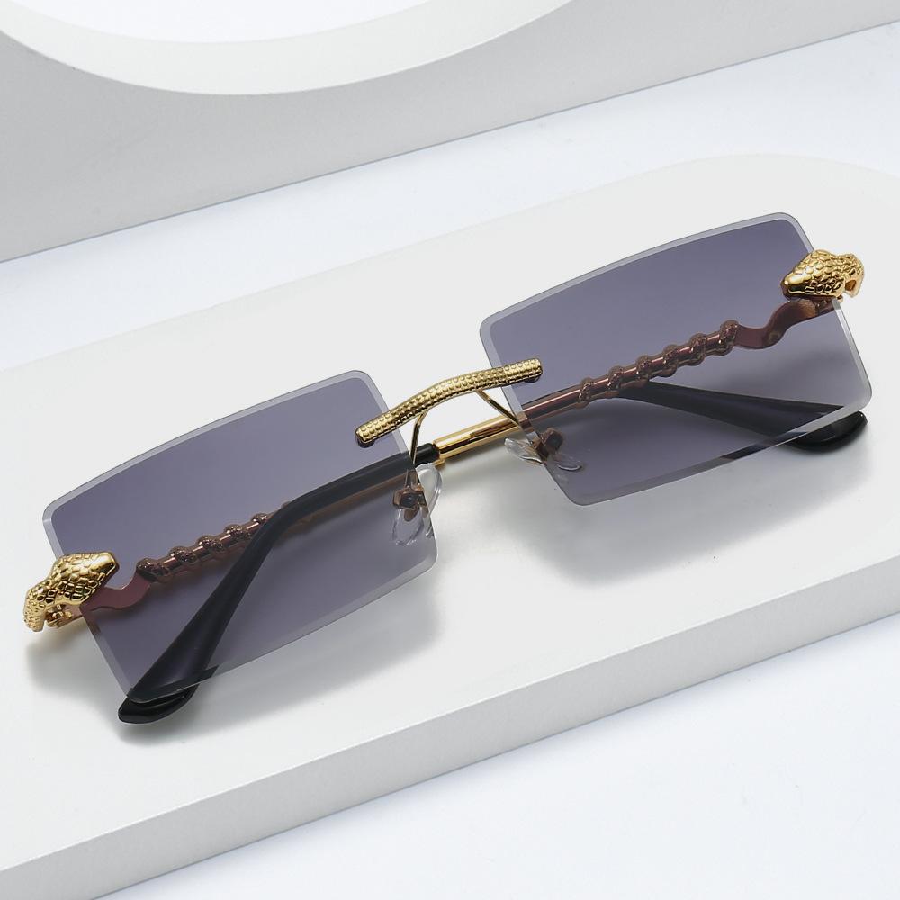New Trendy Rectangular Sunglasses Men Fashion Vintage Twisted Snake Leg Gradient Shades Women Luxury Brand Design Sun Eyewear