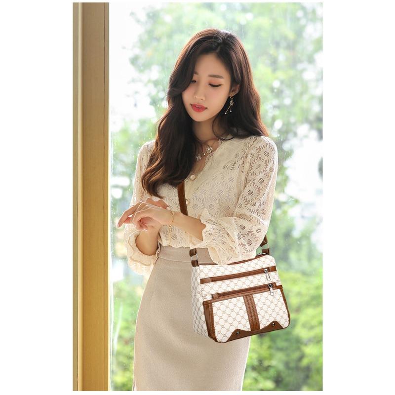 Women Large Capacity Patchwork Pattern Bag Middle-Aged Mom Shoulder Bag Crossbody Bag Daily Commuter