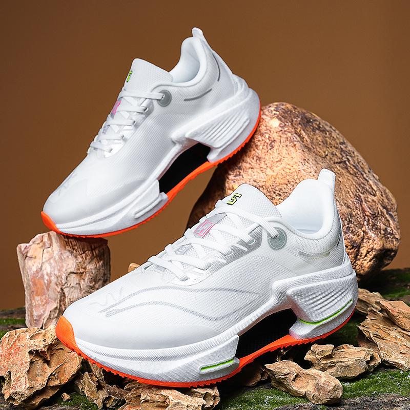 Autumn and winter new casual sports shoes hollow cushioning racing large size running shoes hiking leisure