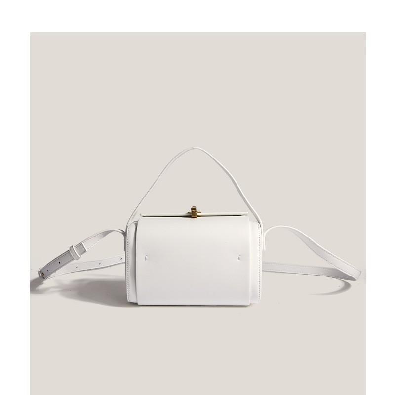 

Che Jingyuan s Same Model Light Luxury One-shoulder Cross-body Bag Women s 2025 New Korean Niche Retro Handbag Small Square белый