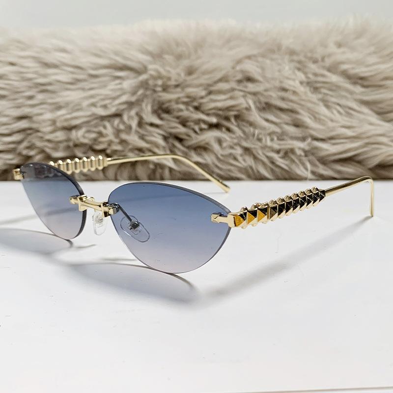 

Women s Sunglasses, European and American Style Cat-eye Sunglasses, High-end Metallic Sunglasses