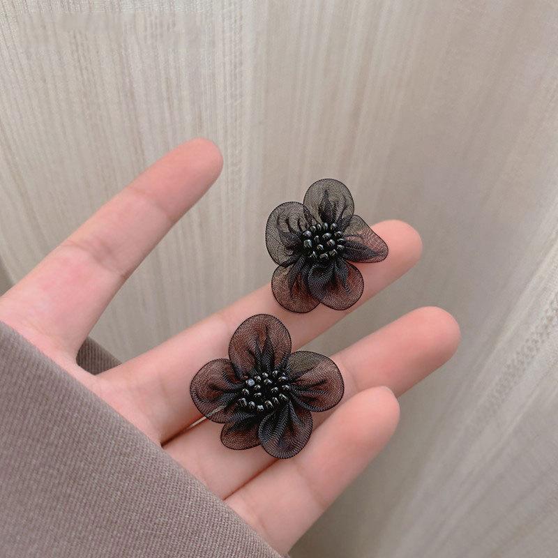 

New Geometry Black Lace Flower Bead Stud Earring for Women Female Sweet Zircon Accessory Wholesale Wedding Christmas Girl Gift
