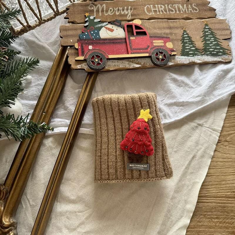 Christmas Red Kids' Knit Scarf & Neck Warmer: Warm & Cute for Boys and Girls