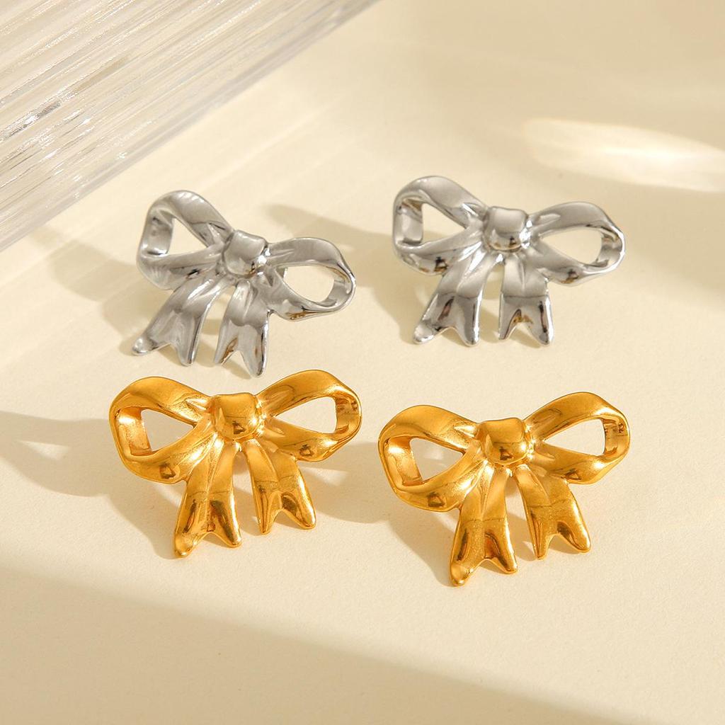 Versatile Titanium Steel 18K Gold Bow Earrings: Women's High-End European/American Style