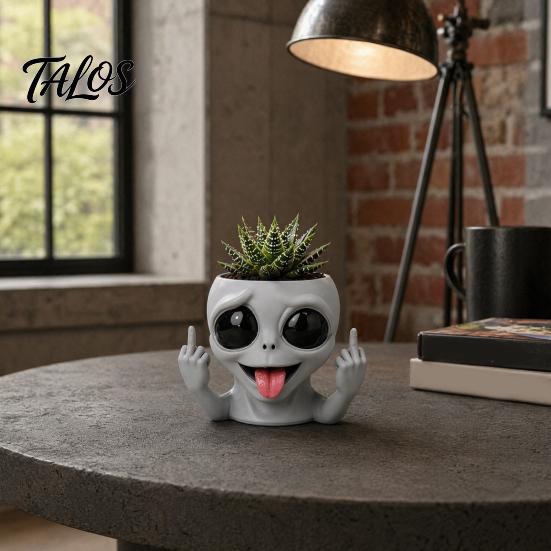 Cute Alien Planter Funny Face Planter, 3D Printed Novelty Plant Pot, Gray Head for Succulents Cacti Home Table Shelf Decoration Office Desk