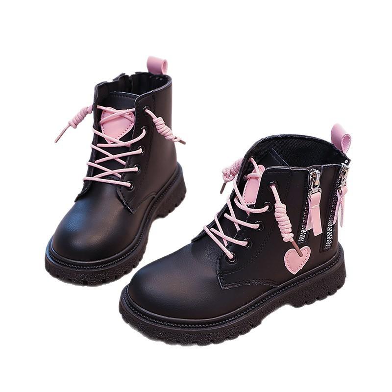 Girls' Martin Boots with Heart Design, New Spring and Autumn Style, Black Boots for Girls, Children's Short Boots for Older and Younger Girls
