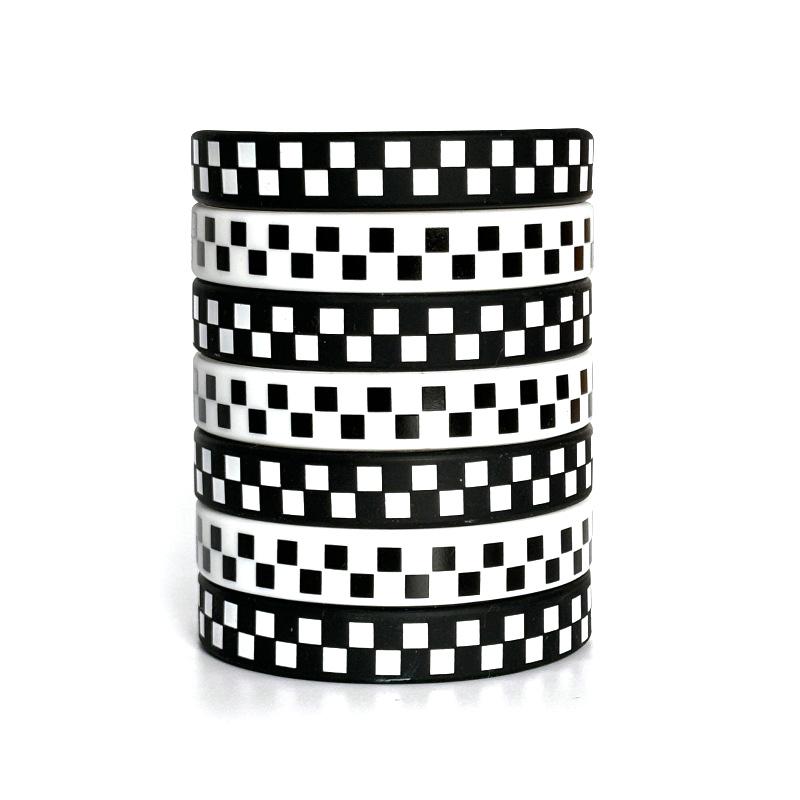 Antique Lovebirds Checkered Silicone Bracelets; Nostalgic B&W Plaid Bands for Party Favors