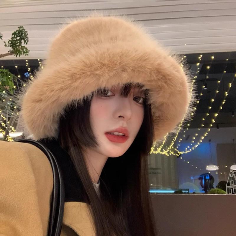 Womens Faux Fur Bucket Hat Warm Earflap Cap Winter Stylish Fluffy Face Slimming