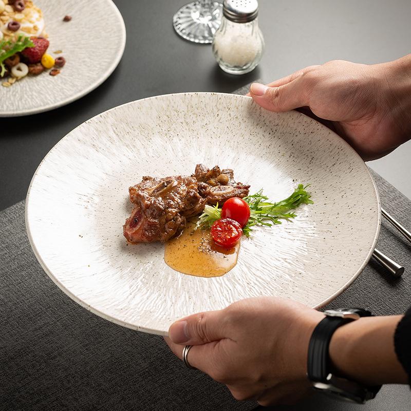 Einfacher Steakteller Runde Keramikteller Haushalts-West-Teller Restaurant Hotel Flacher Teller High-End-Teller