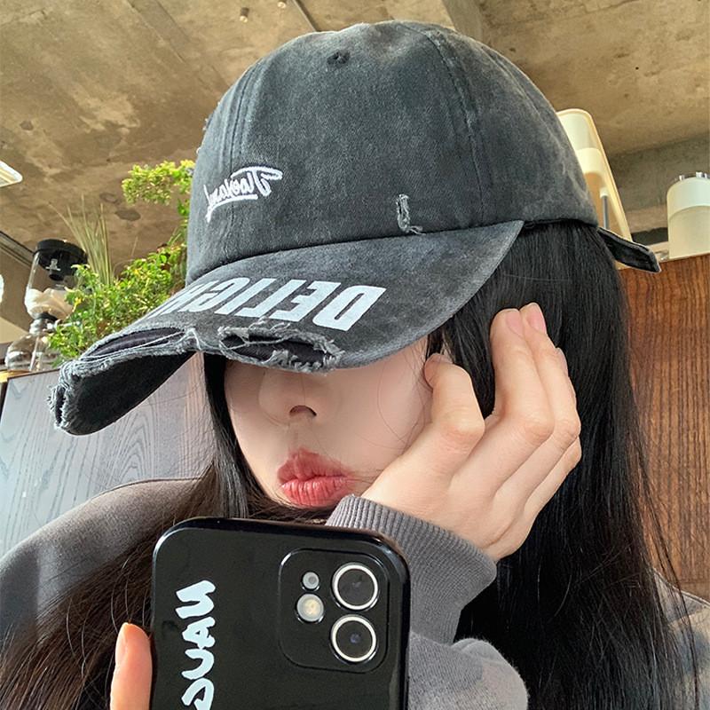 Black Chic Wide Brim Baseball Cap For Women With Distressed Versatile Style