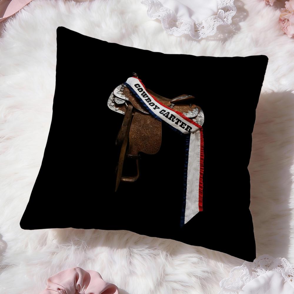 

Singer B-Beyonce Cowboy Cushion Cover Premium Comfort Reversible Pillow Cove -Two in One Design for Any Room & Car Interior 30cmx30cm