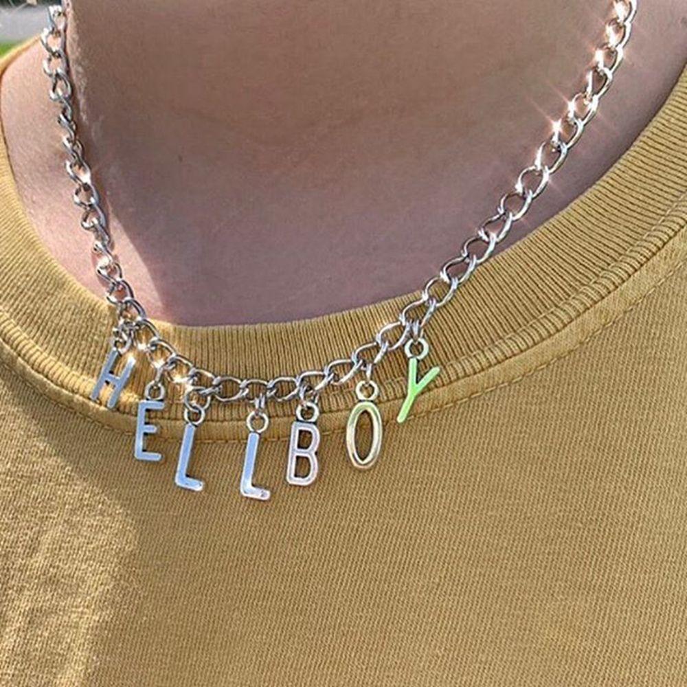Coole Hip Hop Damen Choker Bib Kette Anhänger Halsketten mit dem Buchstaben "Hellboy"