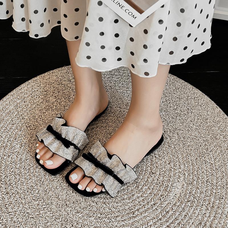 Fashion Plus-size Flat Slippers Women Fashion Square Head Open Toe Crystal Butterfly Knot Non-slip Wear-resistant Flip-flops