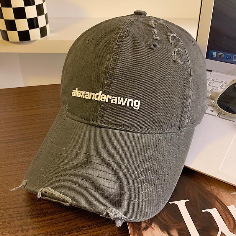 Adjustable Baseball Cap For Adults With Distressed Look For Wear Seasonal