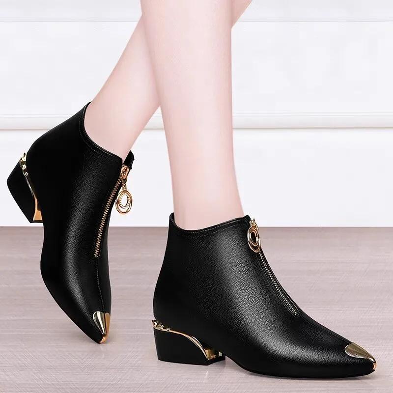 2024 Women's Boots Fashion Metal Pointed Short Boots Autumn and Winter Women Leather Boots Elegant Thick Heel Women Ankle Boots