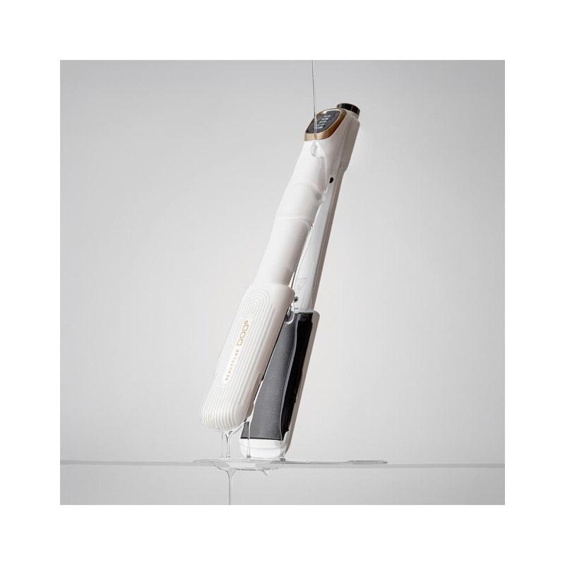 

WM Home Care Clinic Godegi Damaged Hair Recovery Free Volt Professional Magic Device