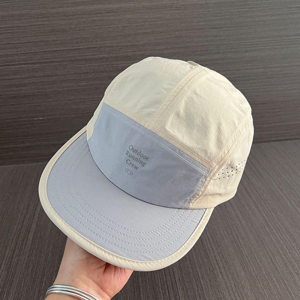 Modische Kontrastfarbe 5-Panel Baseballkappe Schnelltrocknendes Netz Atmungsaktive Sportkappe Gestickter Buchstabe Leichter Sonnenhut Unisex