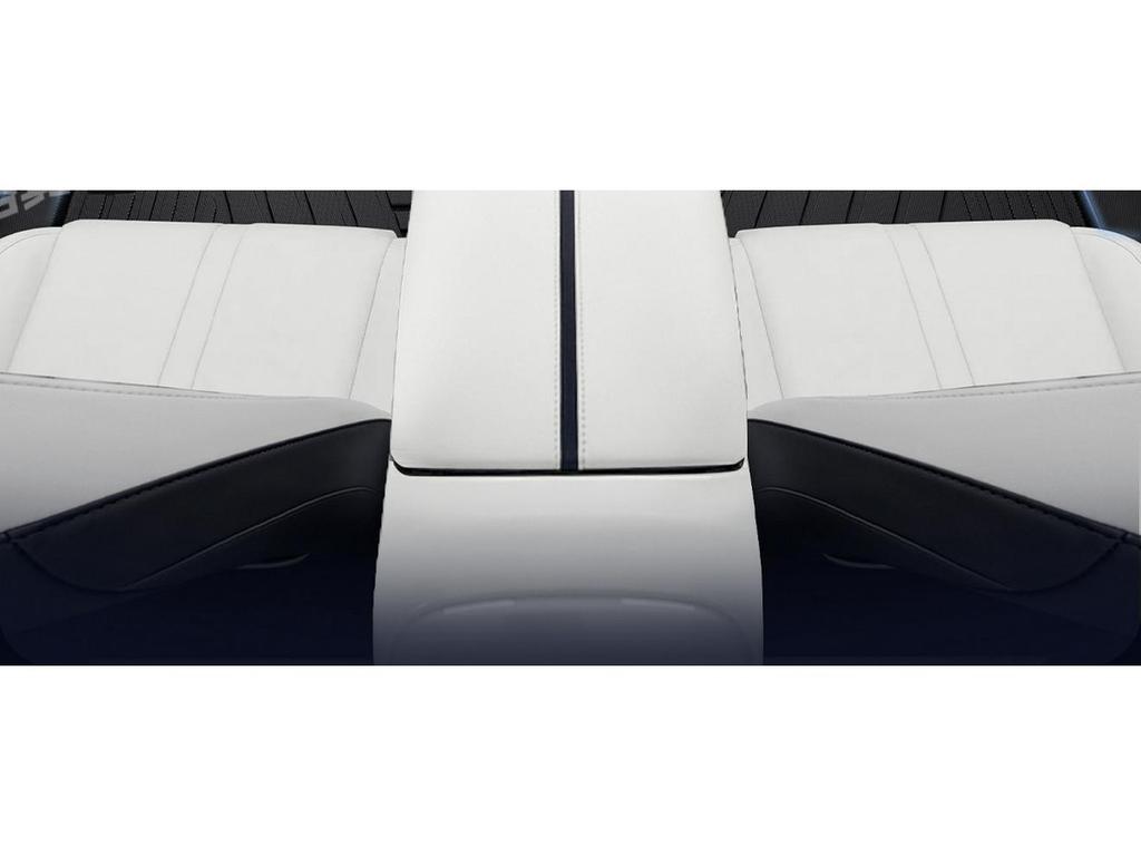 Lubin Provides Comprehensive Interior Modification Accessories for the Geely T1/Alfa T5, Such As Door Sills and TPE Floor Mats.