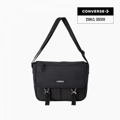 Nylon Messenger Black Ua5992 023