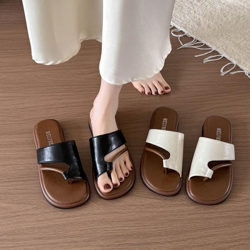 Fashion 2025Women's Slippers Toe Clip Flat Sole Belt Buckle Shoes Dress Leisure Roman Retro Korean Style Summer Zapatillas De Mujer