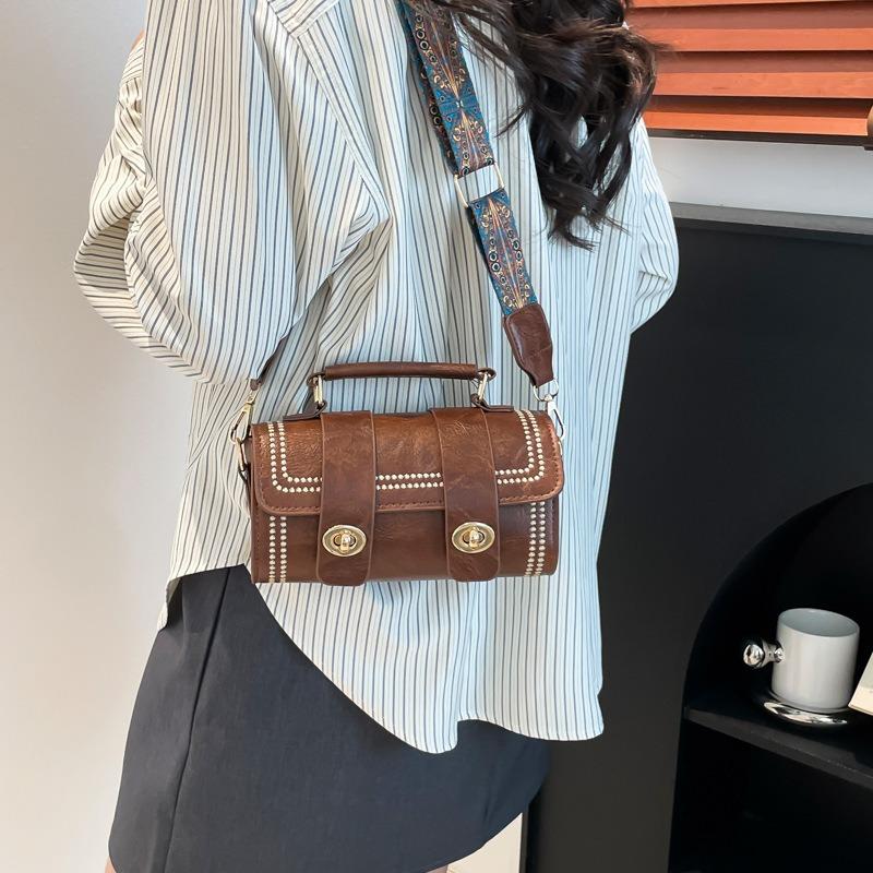 Fashion Spring New Retro British College Style Cylinder Bag Wide Shoulder Strap Single Shoulder Messenger Bag