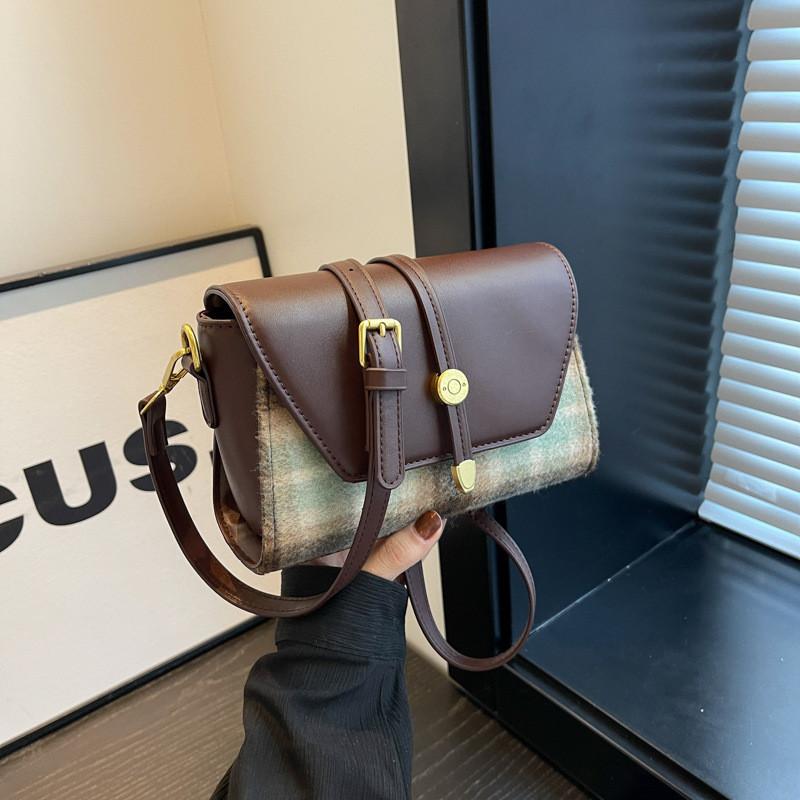 

Small Cross-border Bag Stylish Plaid Shoulder Bag 2023 Autumn Winter New Woolen Bag зелений