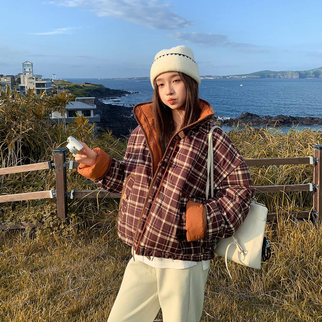 Down cotton-padded clothing women's short plaid winter loose casual splicing contrasting color plaid cotton-padded jacket trendy