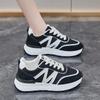 Modische Freizeitschuhe für Damen 2024 Herbst Neuer Trend Vielseitige Dicke Sohle Dad Shoes Student Weiche Sohle Rutschfest Sportschuhe