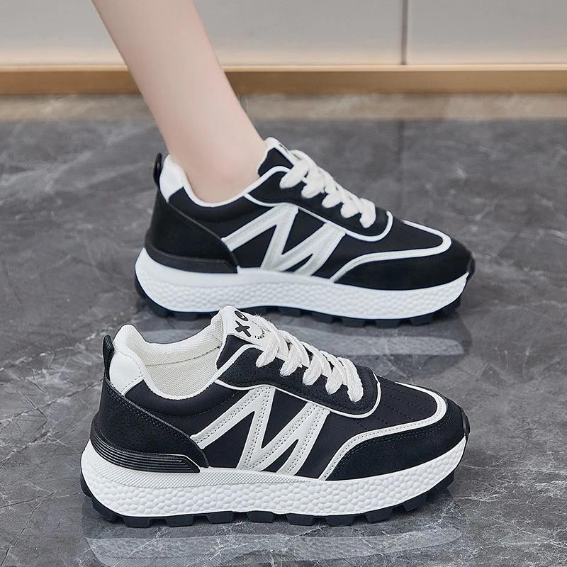 Modische Freizeitschuhe für Damen 2024 Herbst Neuer Trend Vielseitige Dicke Sohle Dad Shoes Student Weiche Sohle Rutschfest Sportschuhe