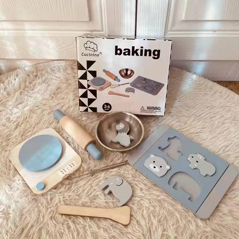 Kids' Wooden Kitchen Pretend Play Set with Oven, Toaster & Waffle Toys