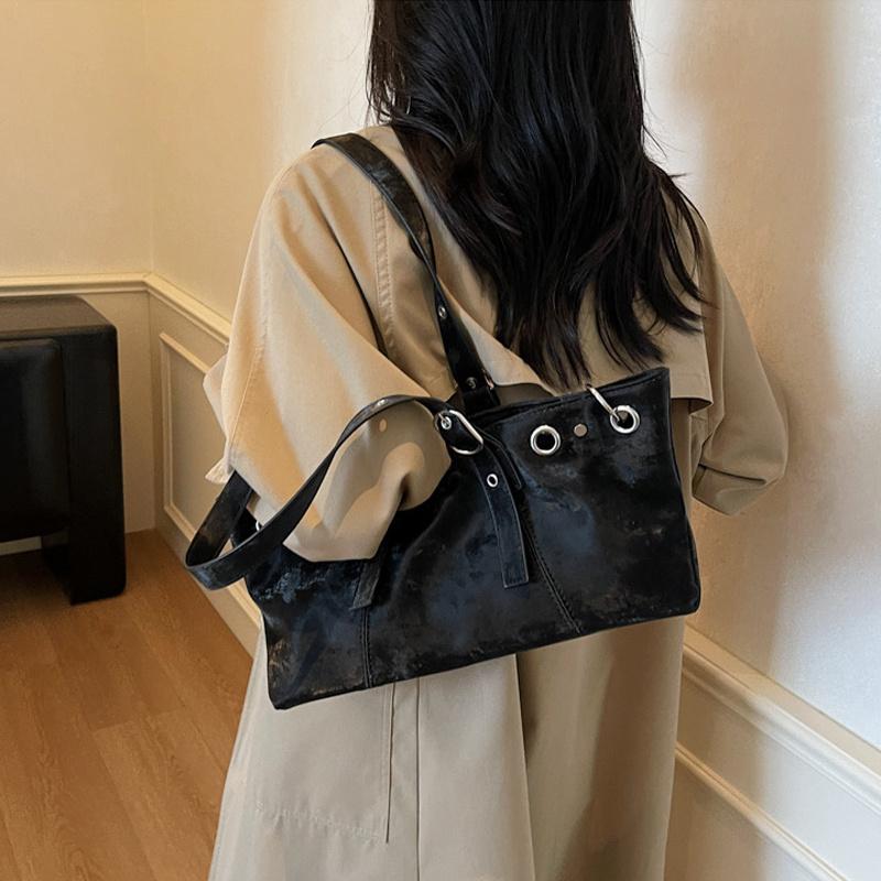 Hollow Rivet Belt Buckle Underarm Shoulder Bag Large Capacity Designer Women Tote Bag Trendy Commuter Top Handle Handbag
