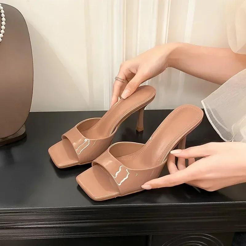 Summer Women's Sandals 2025 Fashion Square Toe Women's Slippers Open Toe Luxury Outdoor Slippers Simple Casual Prom High Heels