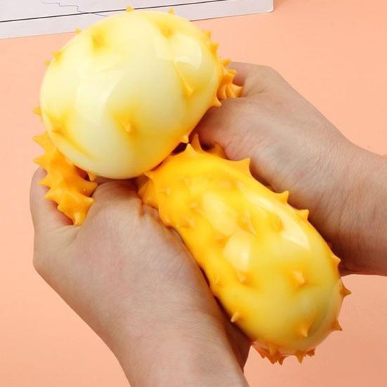 Stressabbau-Spielzeug Realistisches Durian-Quetschspielzeug, Linderung Falsche Tragbare Fokus-Weiche Dehnbare Simulierte Frucht-Sensorikball für Erwachsene Kinder