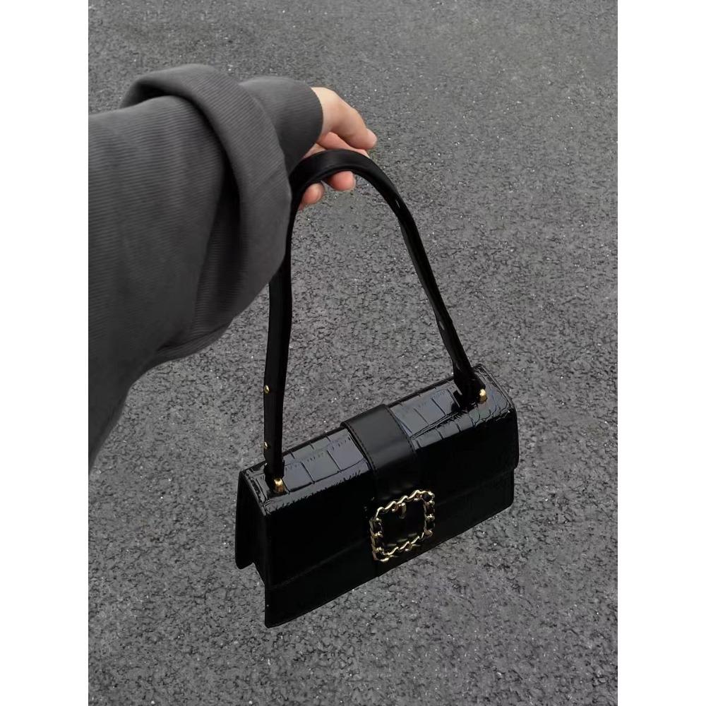 

Soft bag, crocodile pattern black gold bag, large-capacity college-style high-end commuting shoulder messenger bag, autumn 2022 чорний