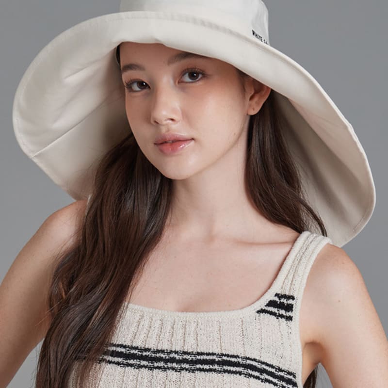 

Панама-ведро WHITE SANDS Coburg (4 цвета) BLACK_Free