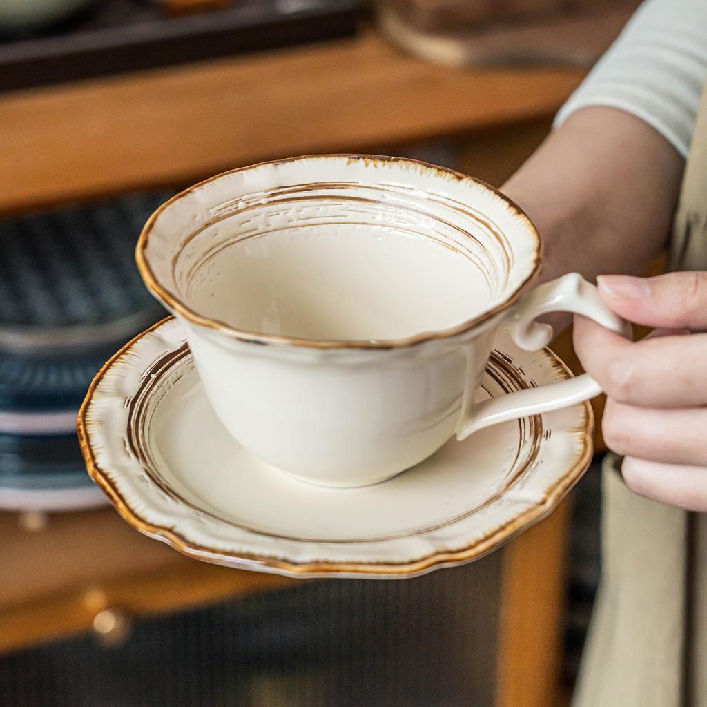 French Stroke Ceramic Cup And Saucer Set Retro Style Coffee Cup Saucer Tea Set High Value Breakfast Cup Dessert