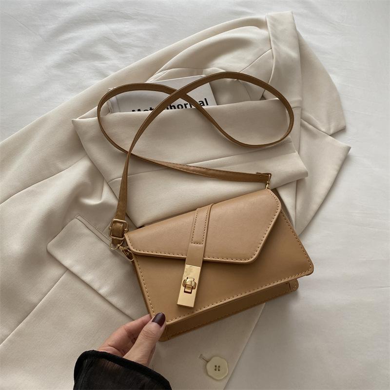 2024 Summer New Trend Simple Messenger Bag Niche Design Small Square Bag Shoulder Bag Retro Simple Small Bag