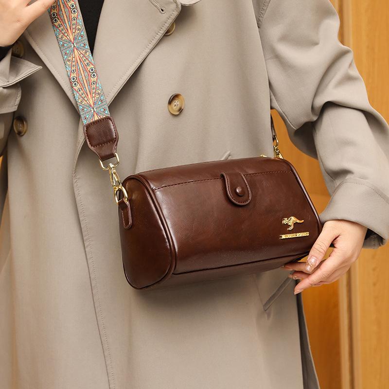 Simple and Fashionable Single-shoulder Crossbody Bag with Elegant and Spacious Design - Perfect Mom Bag